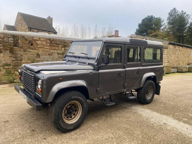 2001 Land Rover Defender 110 2.5 110