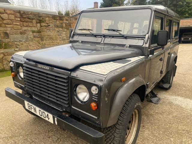 2001 Land Rover Defender 110 2.5 110